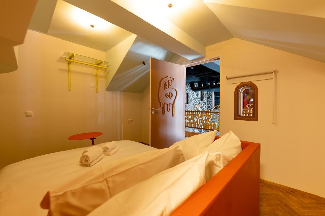 Hotel Not Hotel รอตเตอร์ดัม ภายนอก รูปภาพ